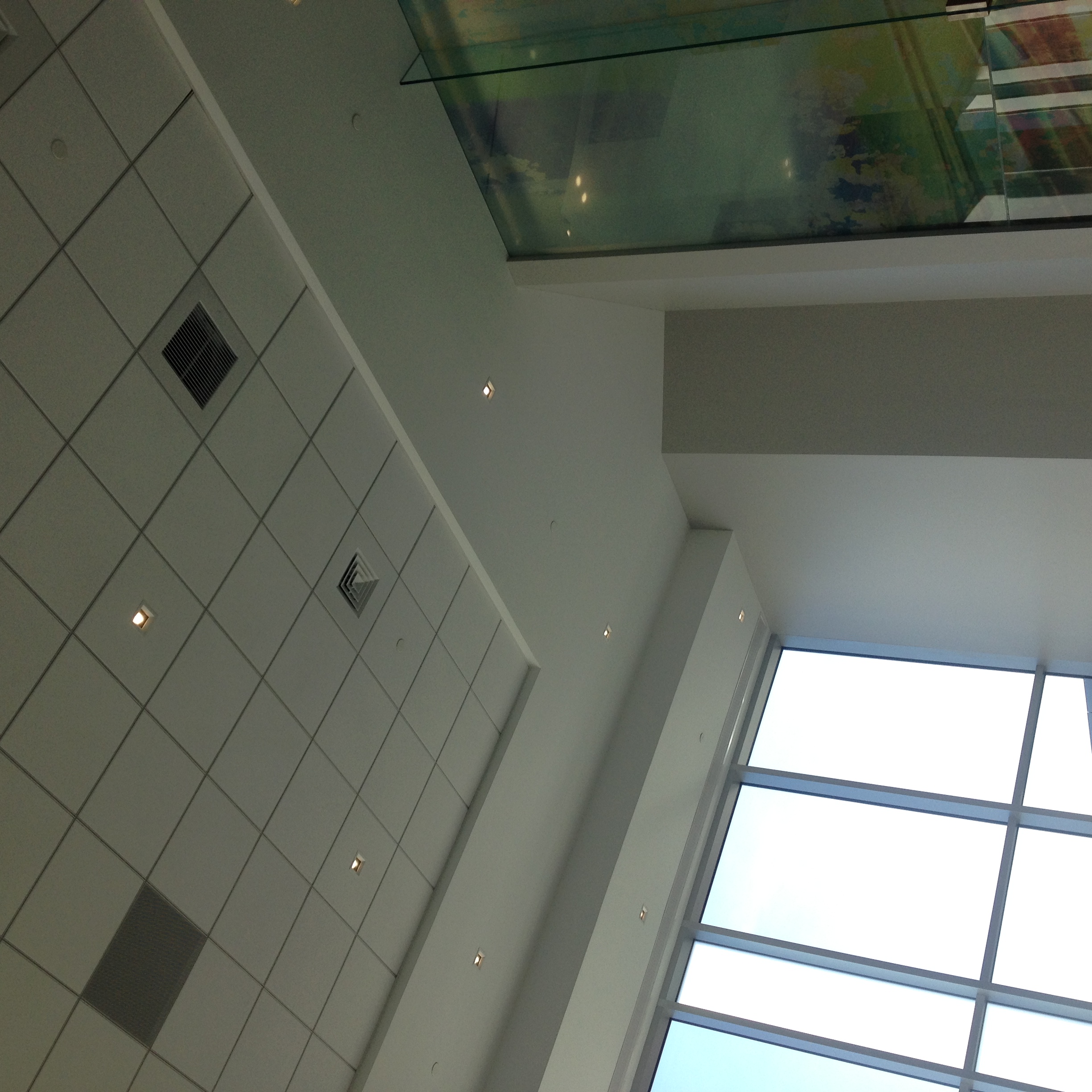 High-end commercial accent and decorative lighting