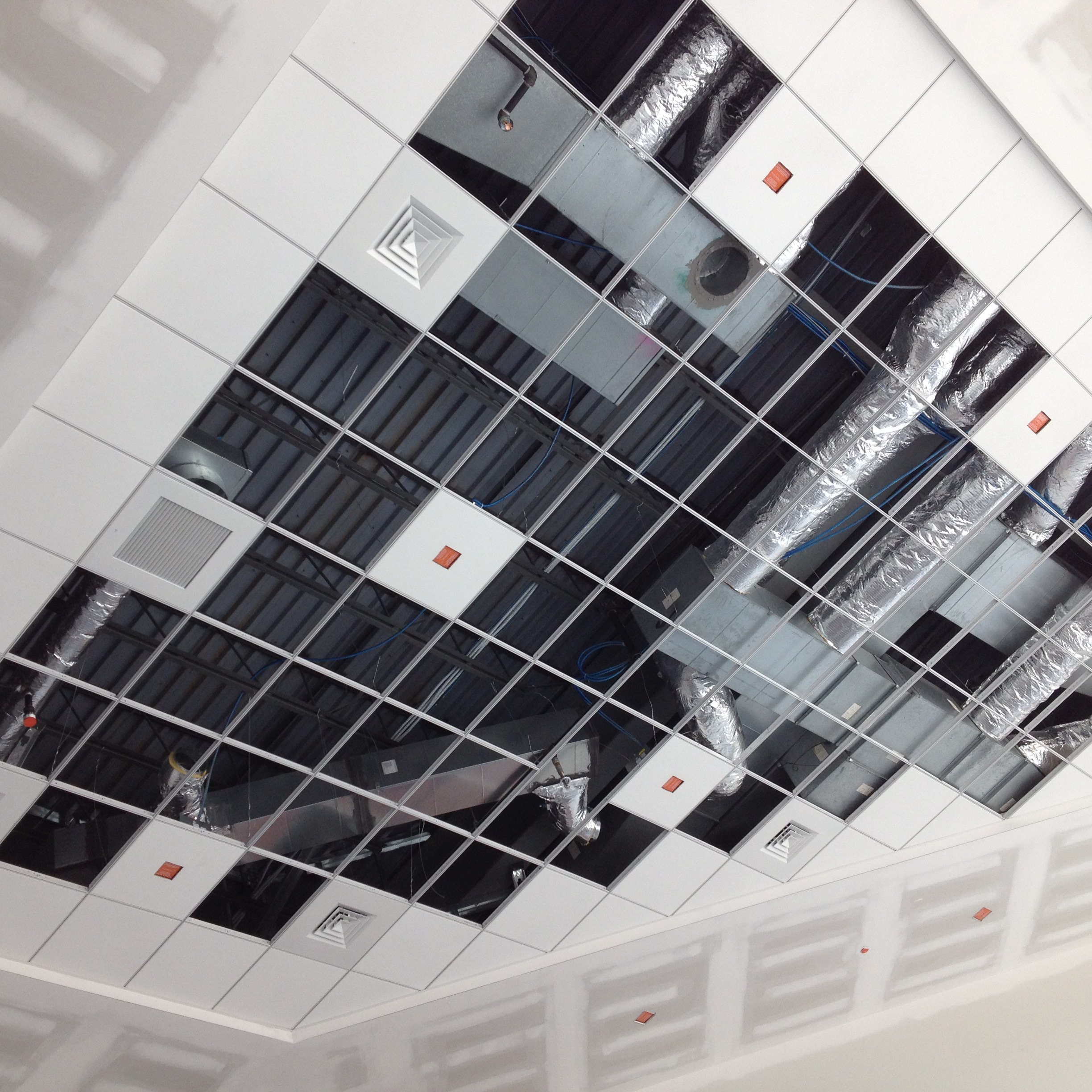 Commercial 18-foot high bay ceiling light